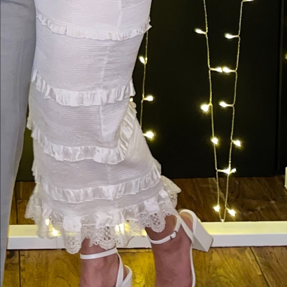 NARCISSE MIDI DRESS IN WHITE, V. Chapman. From Revolve - Picture 6 of 6